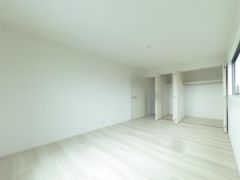 全個室にクローゼット有り