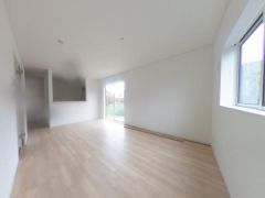 日当り良好な明るいリビング