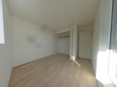 寝室・子供部屋に最適な明るい洋室