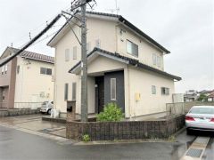北東角地