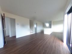 日当り良好な明るいリビング