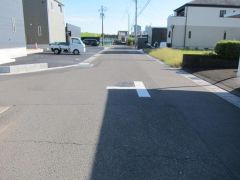 西側道路6ｍ