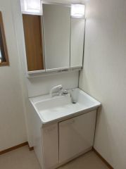 収納力と機能性にすぐれた洗面台