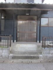 玄関扉