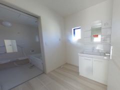 収納力と機能性にすぐれた洗面台