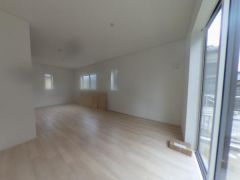 日当り良好な明るいリビング