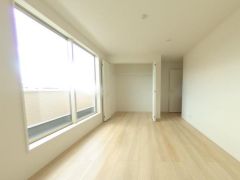 寝室・子供部屋に最適な明るい洋室