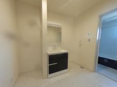 収納力と機能性にすぐれた洗面台