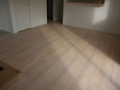 日当り良好な明るいリビング