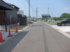 西側道路6ｍ