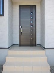 玄関扉