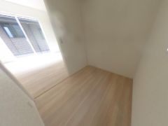 窓付き換気OKのストレージルーム