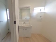 収納力と機能性にすぐれた洗面台