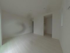 寝室・子供部屋に最適な明るい洋室
