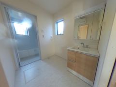 収納力と機能性にすぐれた洗面台