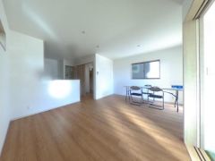 日当り良好な明るいリビング