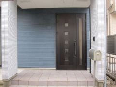 玄関扉