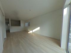 日当り良好な明るいリビング