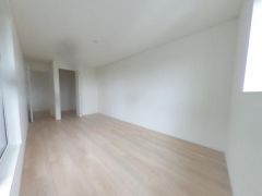 寝室・子供部屋に最適な明るい洋室